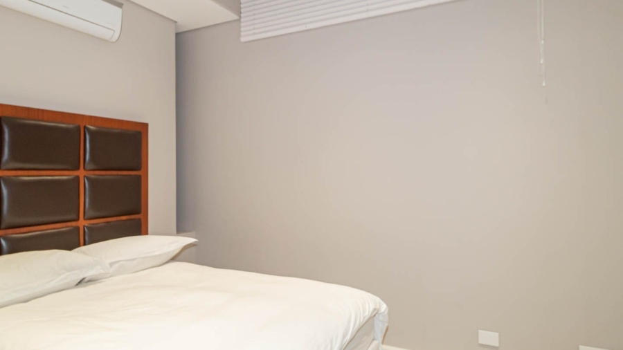 5 Bedroom Property for Sale in Bloubergstrand Western Cape